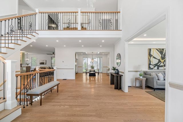 57 Mayflower Rd, Needham, MA 02492