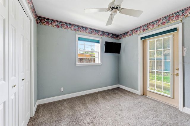 8450 56TH STREET N, Pinellas Park, FL 33781