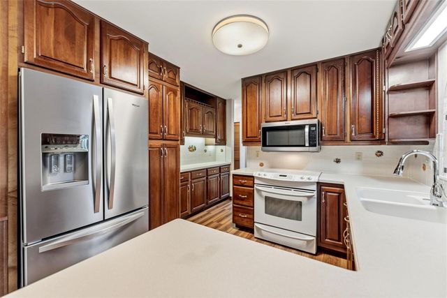 8450 56TH STREET N, Pinellas Park, FL 33781