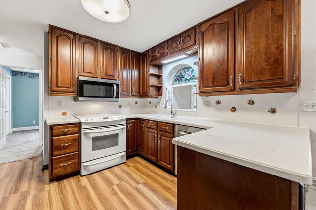 8450 56TH STREET N, Pinellas Park, FL 33781