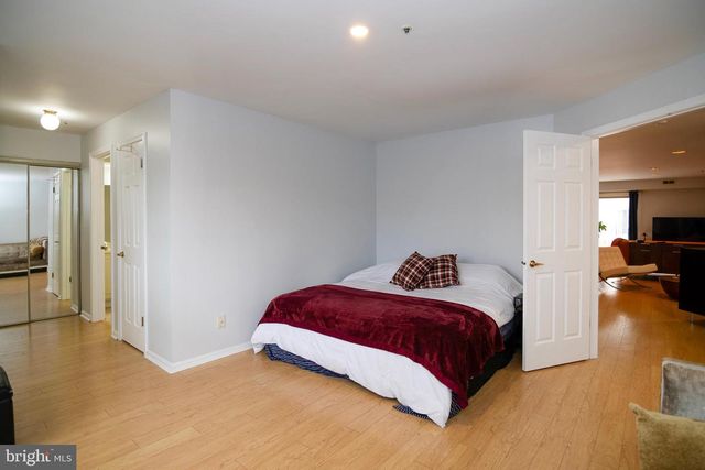 1024 MAIN ST, Voorhees, NJ 08043