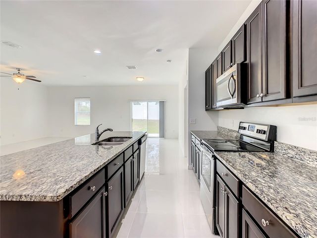 1025 MARGOT LANE, Lake Wales, FL 33853