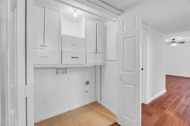 10603 S Wilcrest Drive 59, Houston, TX 77099