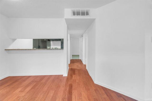 10603 S Wilcrest Drive 59, Houston, TX 77099