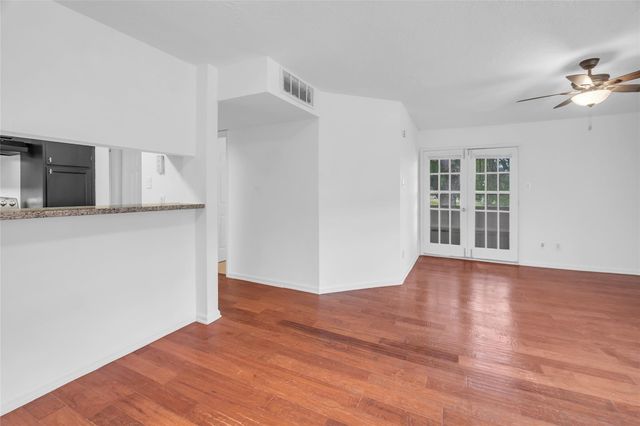 10603 S Wilcrest Drive 59, Houston, TX 77099