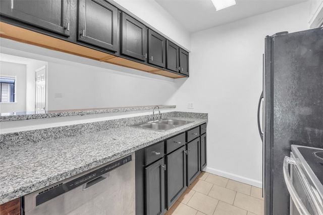 10603 S Wilcrest Drive 59, Houston, TX 77099