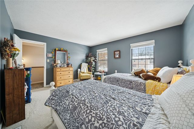 3151 Seneca Ct, Hampton, PA 15044