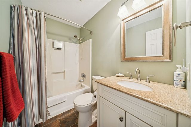 3151 Seneca Ct, Hampton, PA 15044