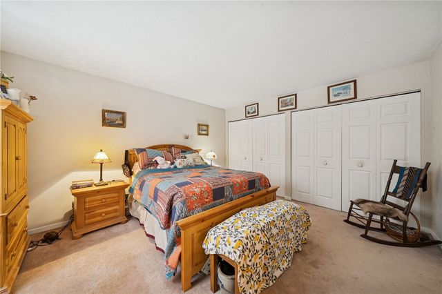 3151 Seneca Ct, Hampton, PA 15044