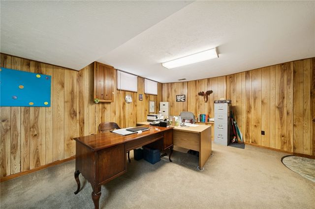 3151 Seneca Ct, Hampton, PA 15044