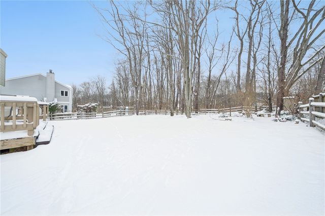 3151 Seneca Ct, Hampton, PA 15044