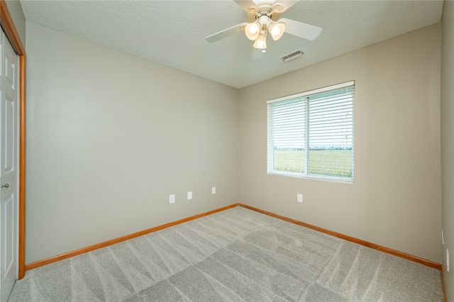 12715 Tanglewood Drive, Urbandale, IA 50323