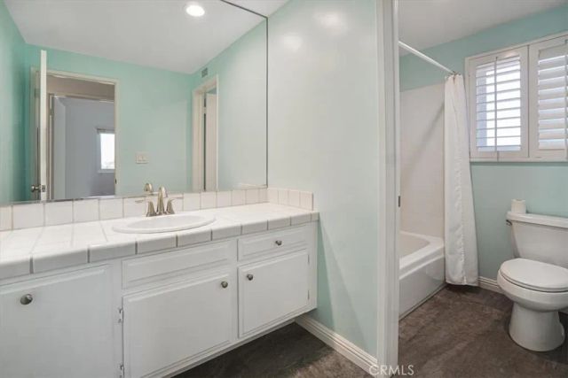22903 De Kalb Drive, Calabasas, CA 91302