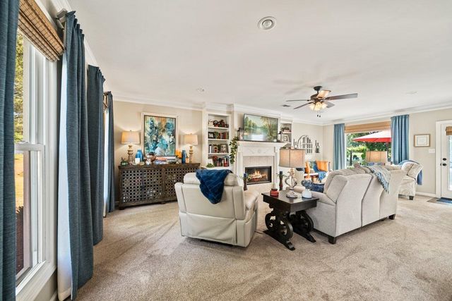 2775 FAIRWAY GLEN CV, Collierville, TN 38017