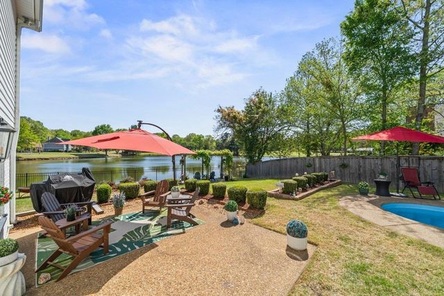 2775 FAIRWAY GLEN CV, Collierville, TN 38017