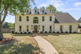 2775 FAIRWAY GLEN CV, Collierville, TN 38017