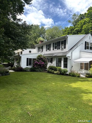 200 Southwest Road, Waterbury, CT 06708