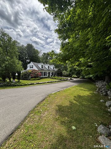 200 Southwest Road, Waterbury, CT 06708
