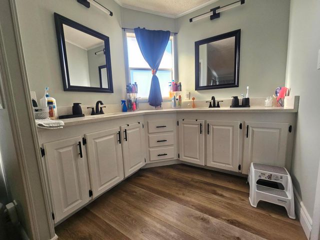 8110 SE Eagle Avenue, Hobe Sound, FL 33455