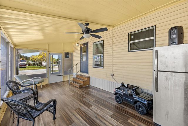 8110 SE Eagle Avenue, Hobe Sound, FL 33455