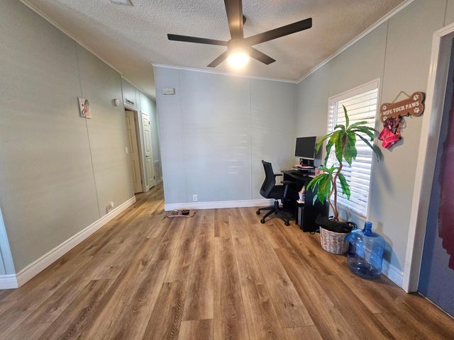 8110 SE Eagle Avenue, Hobe Sound, FL 33455