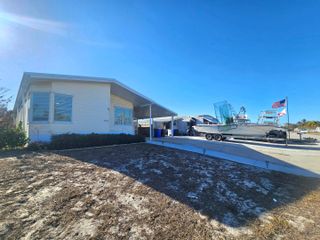 8110 SE Eagle Avenue, Hobe Sound, FL 33455