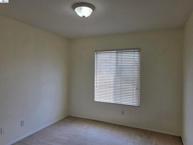 132 Citrine Ct, Gardena, CA 90248