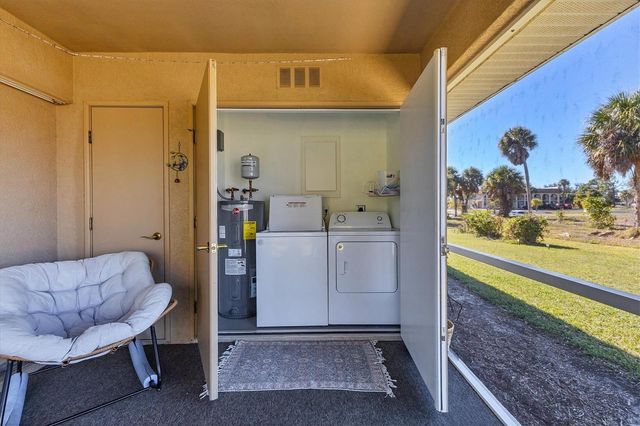 230 ROTONDA BOULEVARD W, Rotonda West, FL 33947