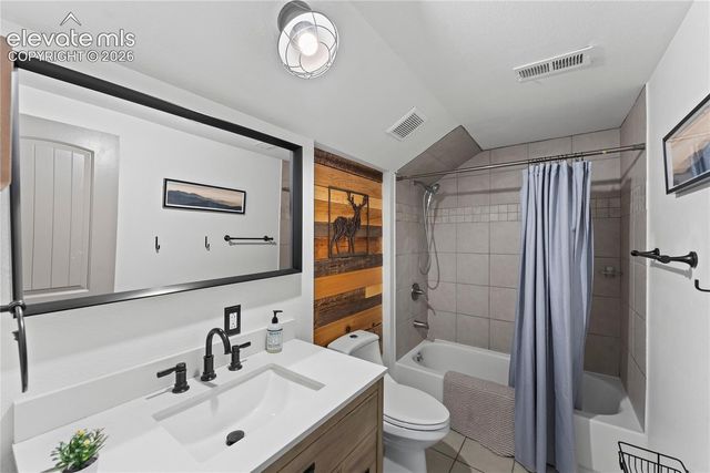 417 Coraline Street, Woodland Park, CO 80863