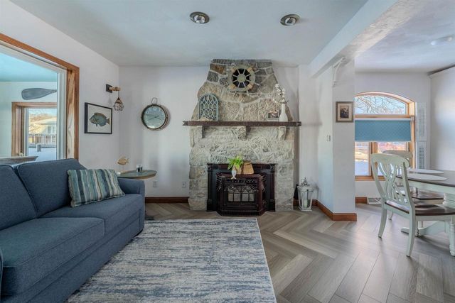 2210 WESTWIND ROAD, Oshkosh, WI 54904