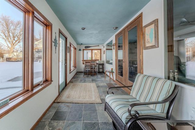 2210 WESTWIND ROAD, Oshkosh, WI 54904