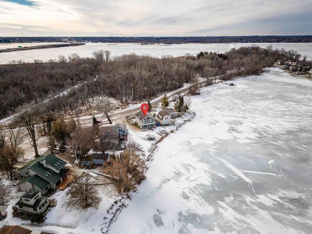 2210 WESTWIND ROAD, Oshkosh, WI 54904