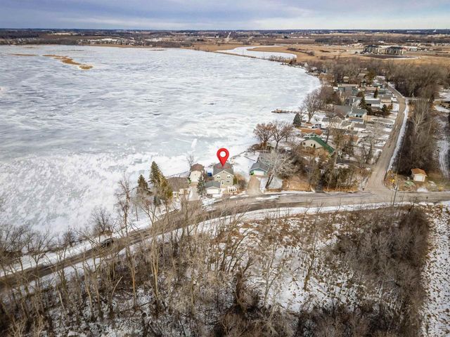 2210 WESTWIND ROAD, Oshkosh, WI 54904