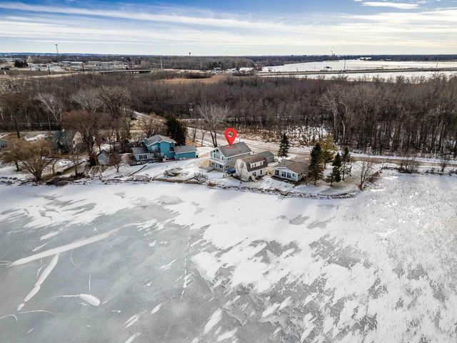 2210 WESTWIND ROAD, Oshkosh, WI 54904