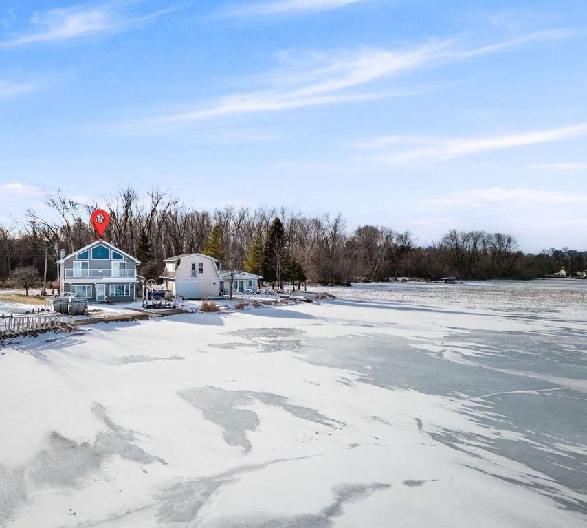 2210 WESTWIND ROAD, Oshkosh, WI 54904