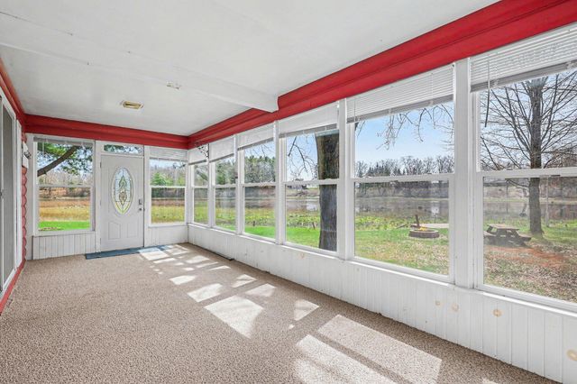 1556 E James Street, White Cloud, MI 49349