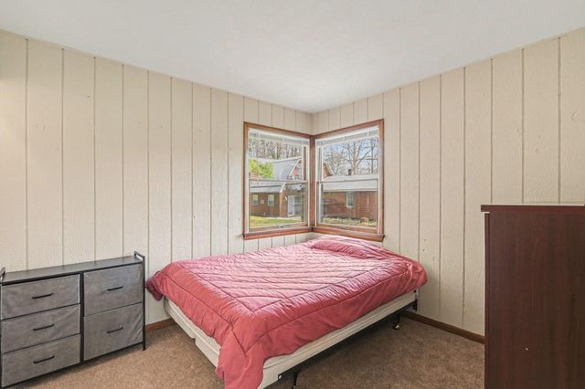 1556 E James Street, White Cloud, MI 49349