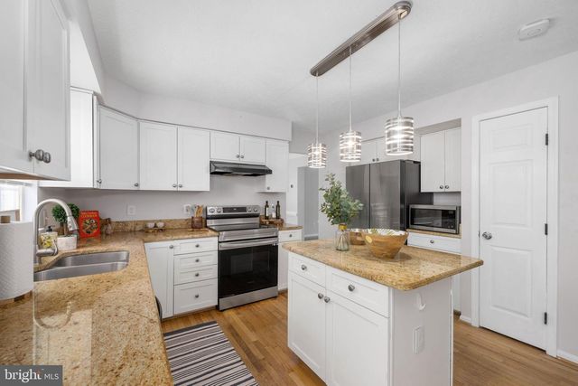 73 SPRING LAKE DR, Stafford, VA 22556