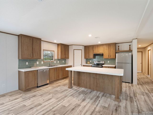 2955 FM 1333, Poteet, TX 78065