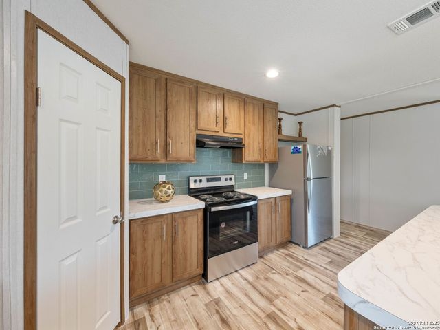 2955 FM 1333, Poteet, TX 78065