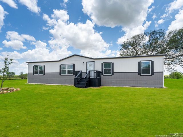 2955 FM 1333, Poteet, TX 78065