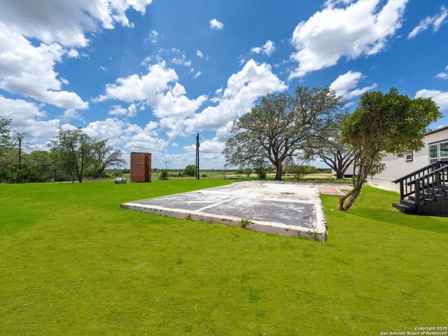 2955 FM 1333, Poteet, TX 78065