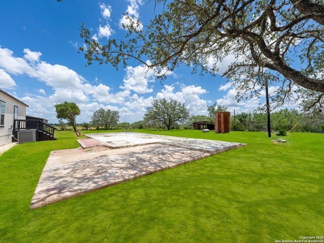 2955 FM 1333, Poteet, TX 78065