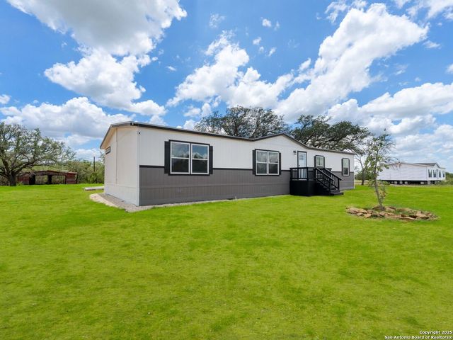 2955 FM 1333, Poteet, TX 78065