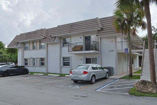 6931 SW 129th Avenue 3, Miami, FL 33183
