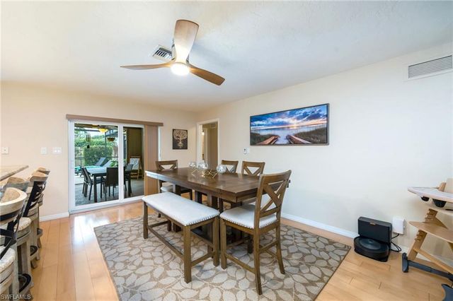 216 Willoughby DR, Naples, FL 34110