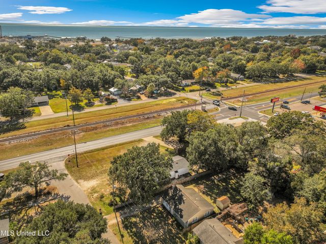 103 Rosemary Avenue, Long Beach, MS 39560