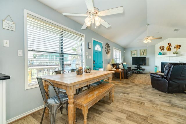 4107 Hardin Drive, Galveston, TX 77554