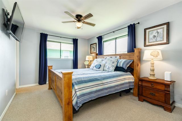 4107 Hardin Drive, Galveston, TX 77554