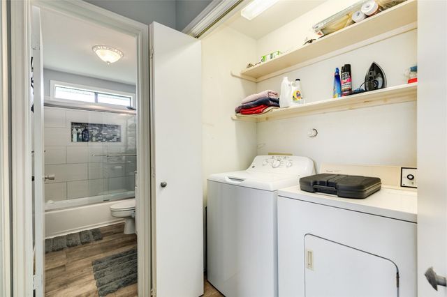 4107 Hardin Drive, Galveston, TX 77554